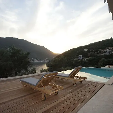 Villas Sea Breeze *