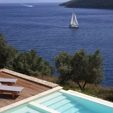 Villas Sea Breeze Villa