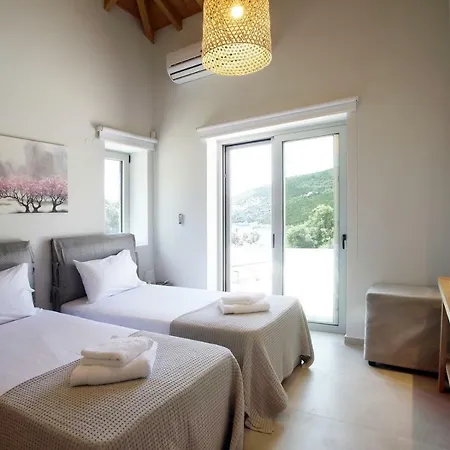 Villas Sea Breeze *
